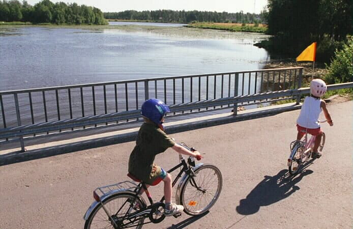 Sinilevää on löydetty Kuivasjärvestä.