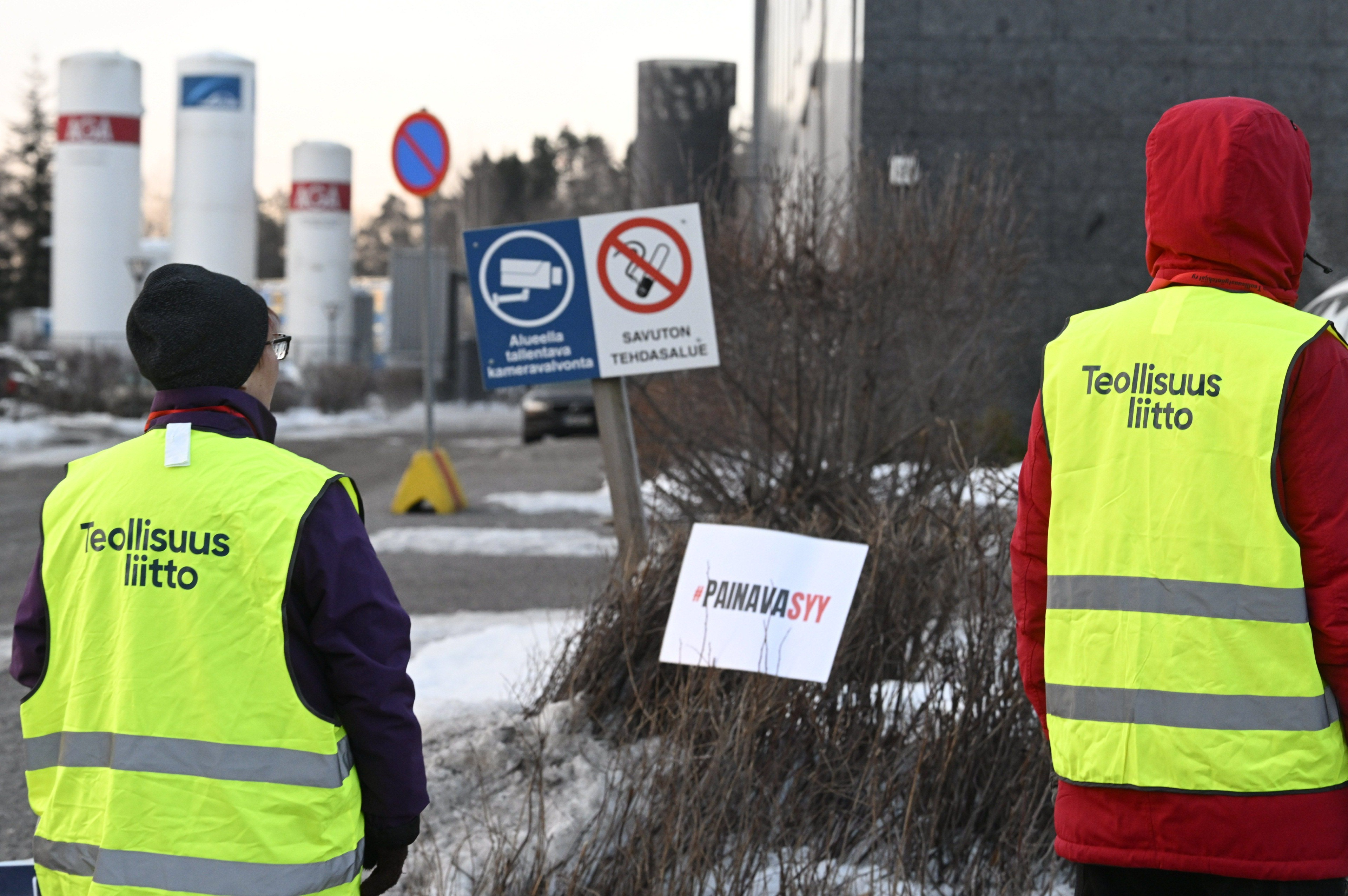 Vaikka Poliittiset Lakot Eivät Pysäyttäneet Työreformeja, Hallituksella ...