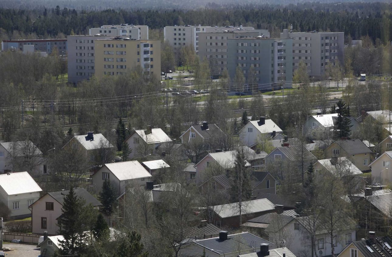 Miltei kaikki kiinteistöt tarvitsevat energiatodistuksen. Suojelutalot, lomarakennukset tai alle 50 neliön rakennukset jäävät ulkopuolelle. Myös kevennetty luokitusmenettely on mahdollista esimerkiksi, kun myyntihinta jää alle 50¿000 euron.