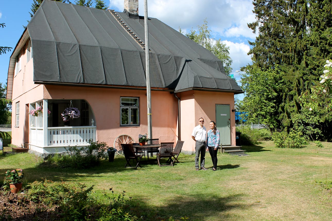 Sakke ja Marja Gustafsson haluavat palauttaa Eevilän mahdollisimman alkuperäiseen kuosiinsa.
