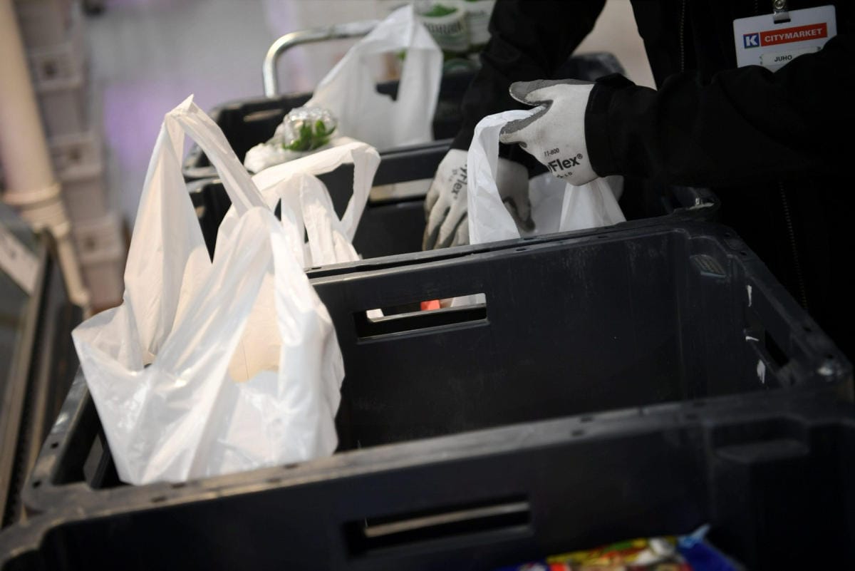 Kaupan liitto uskoo päivittäistavaroiden verkkokaupan jatkavan kasvuaan. LEHTIKUVA / Antti Aimo-Koivisto