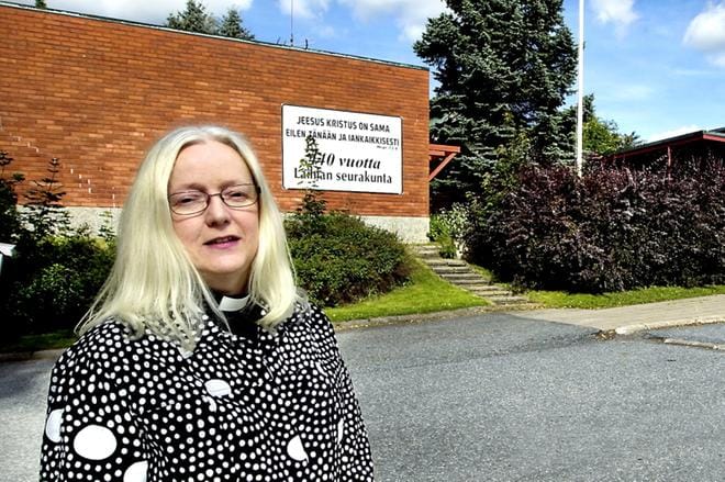 Kirkkoherra Marja-Liisa Mäen irtisanoutumisen takana ovat viranhoidolliset ongelmat.