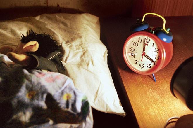 Sopeutuminen vuorotyöhön alkaa heikentyä 45 vuoden ikävuoden jälkeen. KUVA: HELENA LAAKSO