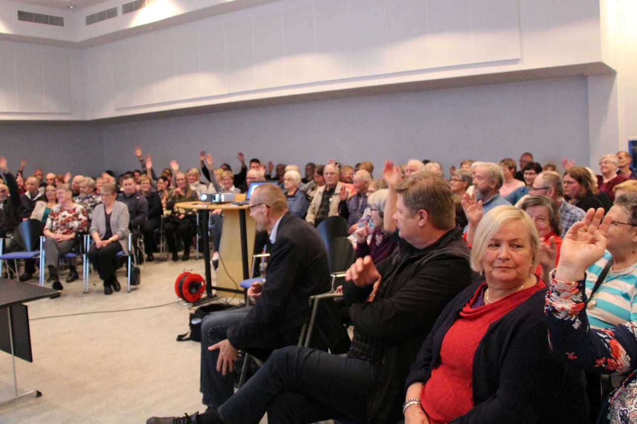RAS järjesti sote-uudistuksesta infoillan syyskuussa Ukonkantissa. Ukonmäen kohtalo nousi ykköspuheenaiheeksi illan aikana.