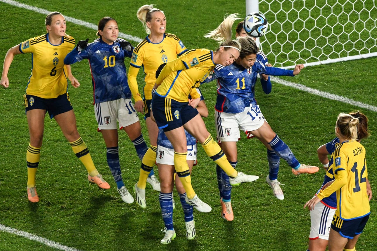 Ruotsi voitti Japanin 2-1 ja eteni välieriin. LEHTIKUVA/AFP