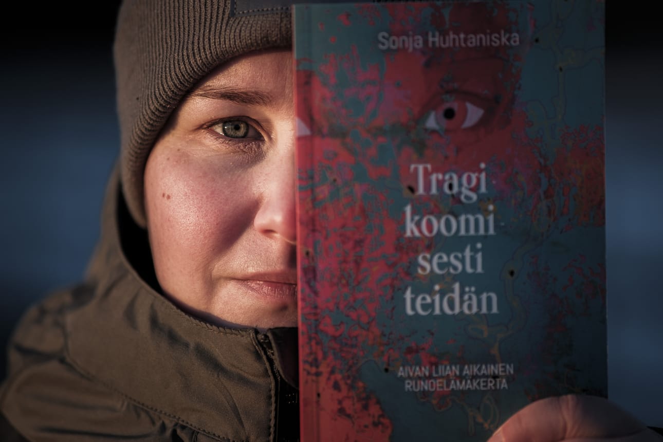 Sonja Huhtaniska julkaisi ensimmäisen runokirjansa viime syksynä.