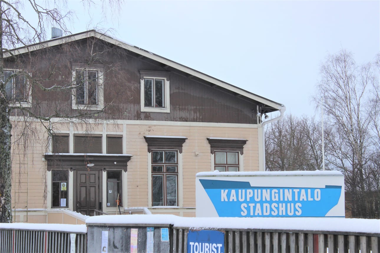 Kaskisten kaupungintalossa tiistaina kokoontunut kaupunginhallitus päätti vuokrata Sälgrundin luotsiaseman tilat matkailutoimintaa varten.