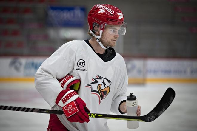 Bobbo Petersson pelaa tänään Emil Johanssonin pakkiparina. KUVA: JARNO PELLINEN