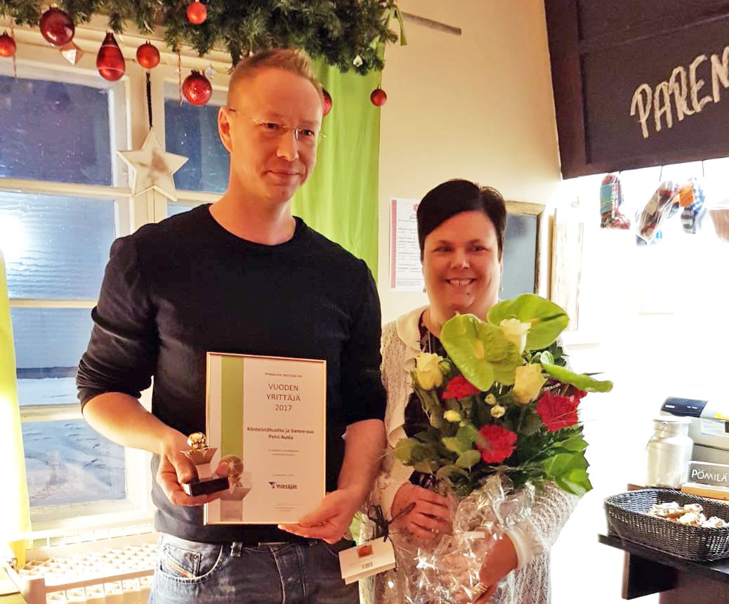 Petri Autio puolisonsa Jaana Mankisenmaa-Aution kanssa.
