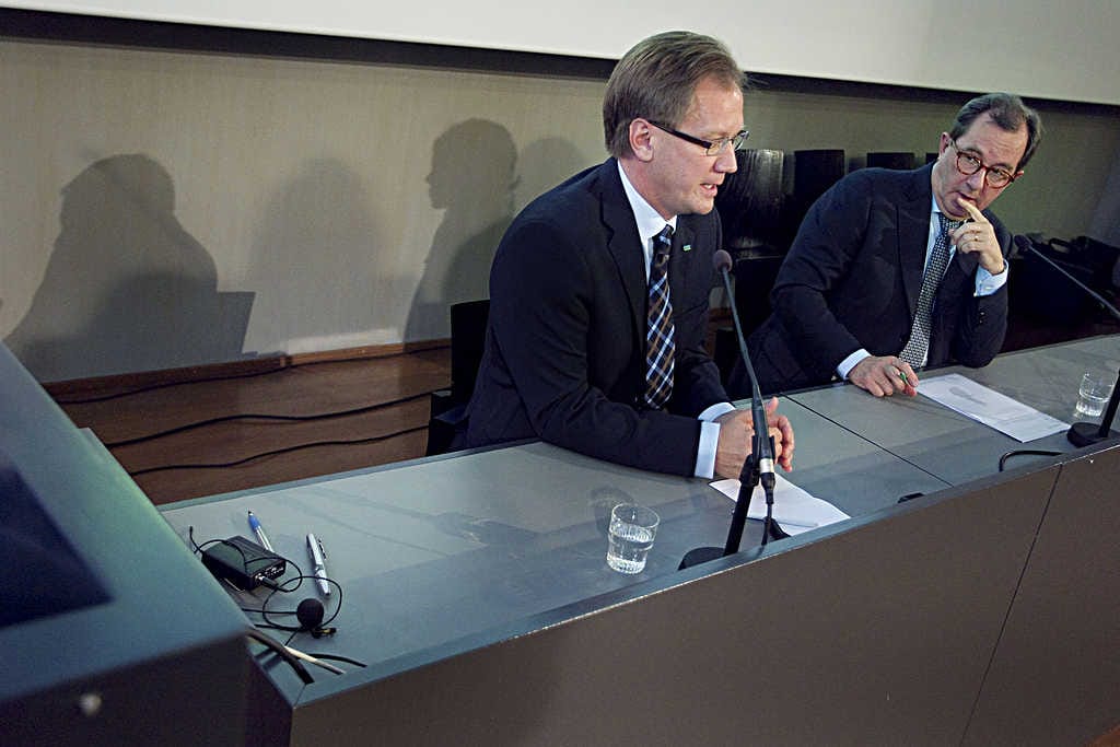 Fennovoiman toimitusjohtaja Tapio Saarenpää (vas.) ja hallituksen puheenjohtaja Juha Rantanen vierailevat keskiviikkona Raahessa.