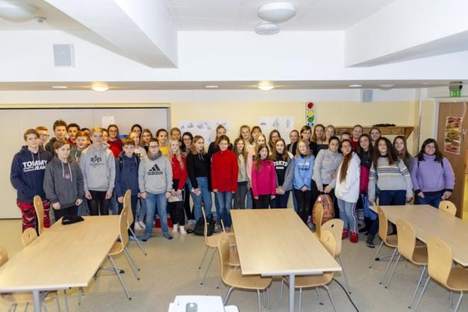 Erasmus-oppilaat Italiasta, Saksasta ja Englannista majoittuivat soinilaisten oppilaiden koteihin. KUVAT: AARRE LÖYTÖMÄKI