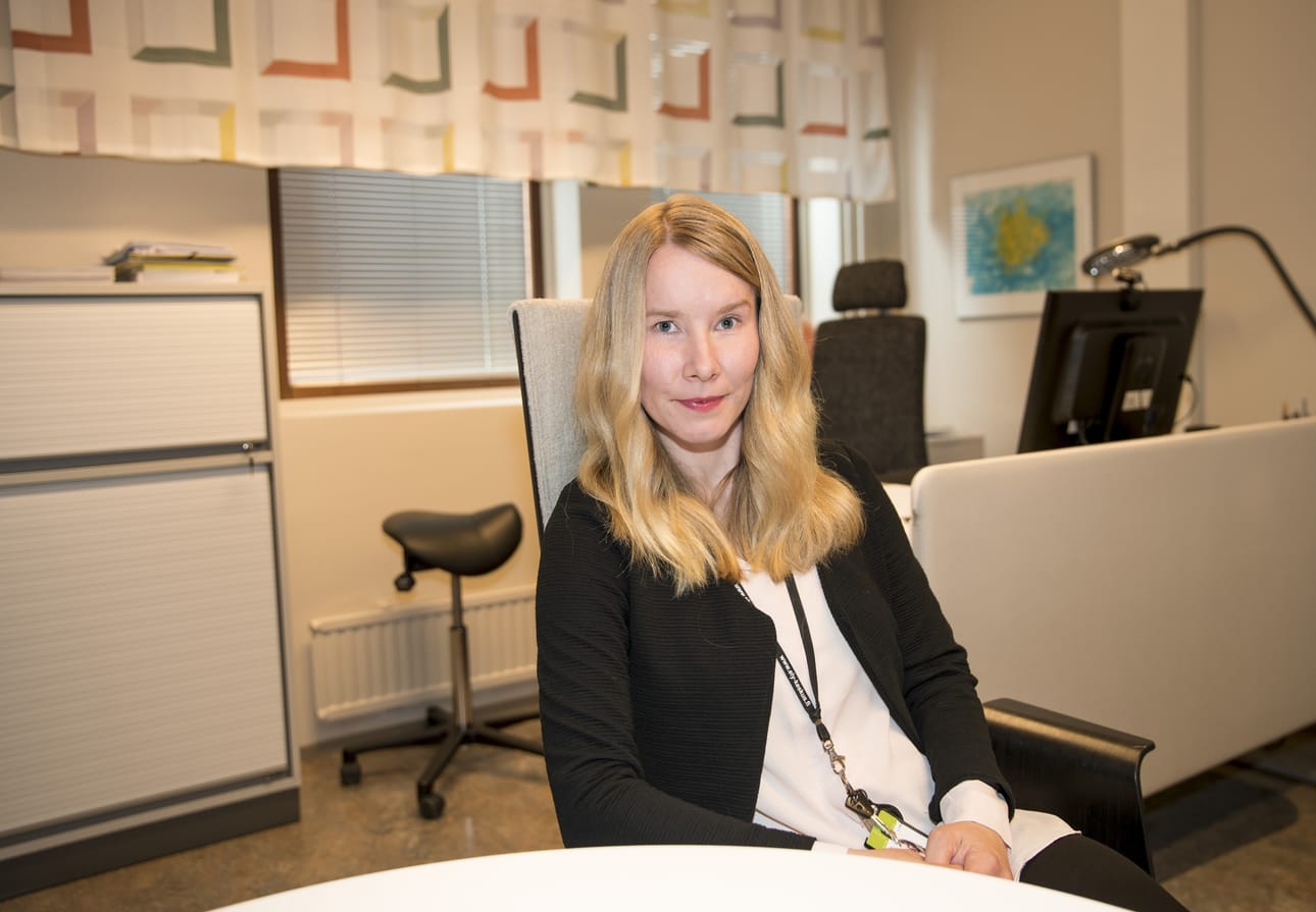 Pohjois-Pohjanmaan TE-toimistossa asiantuntijana työskentelevä Anne Lehikoinen sanoo, että määräaikaishaastattelut kestävät 20 minuutista 40 minuuttiin.