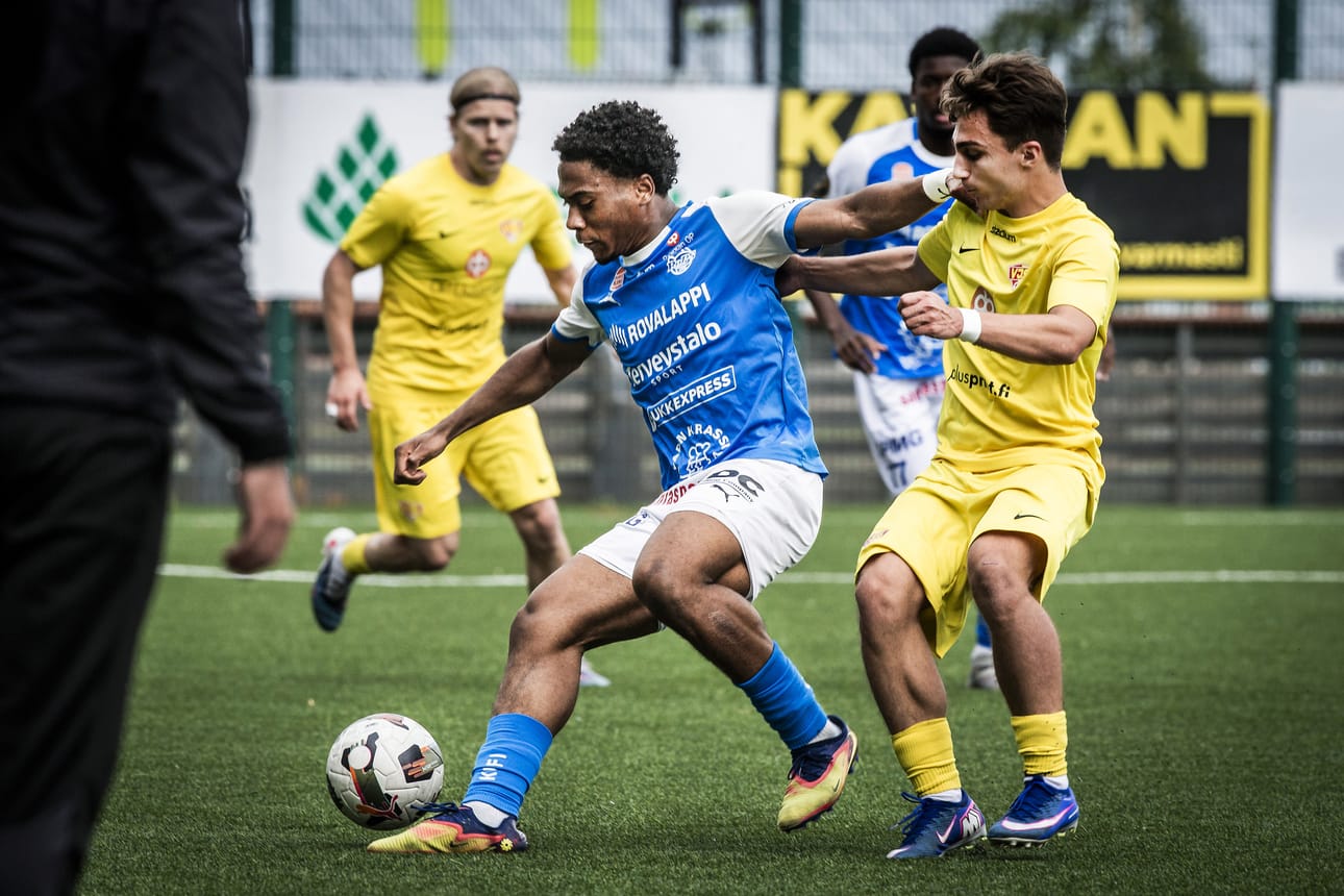 Rodane Cato ja Rovaniemen Palloseura pudottivat VJS:n runkosarjan päätöskierroksella alempaan loppusarjaan.