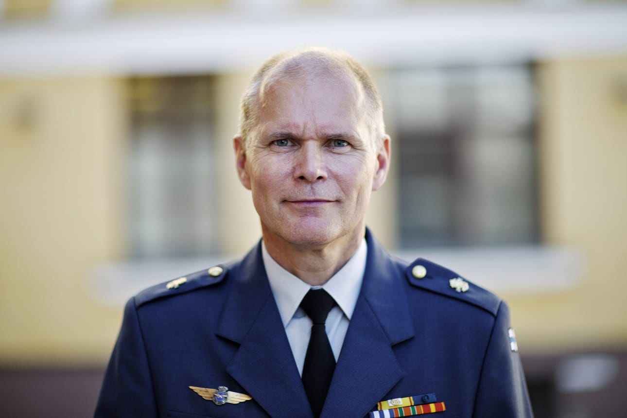 KRP aloittaa esiselvityksen Puolustusvoimien komentaja Jarmo Lindbergistä.