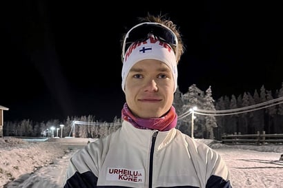 Lumijoen Kalle Loukkaanhuhta jysäytti ampumahiihtojytkyn alle 22-vuotiaiden EM-kisoissa Puolassa ja voitti yllätyshopean: "Tuntuu uskomattomalta"