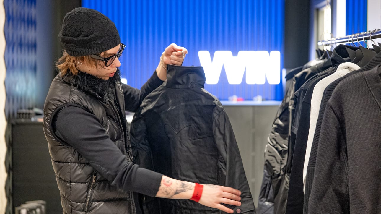 Jimi Vain suunnittelee laajentavansa Vain -vaatemerkkinsä toimintaa myös Suomessa.