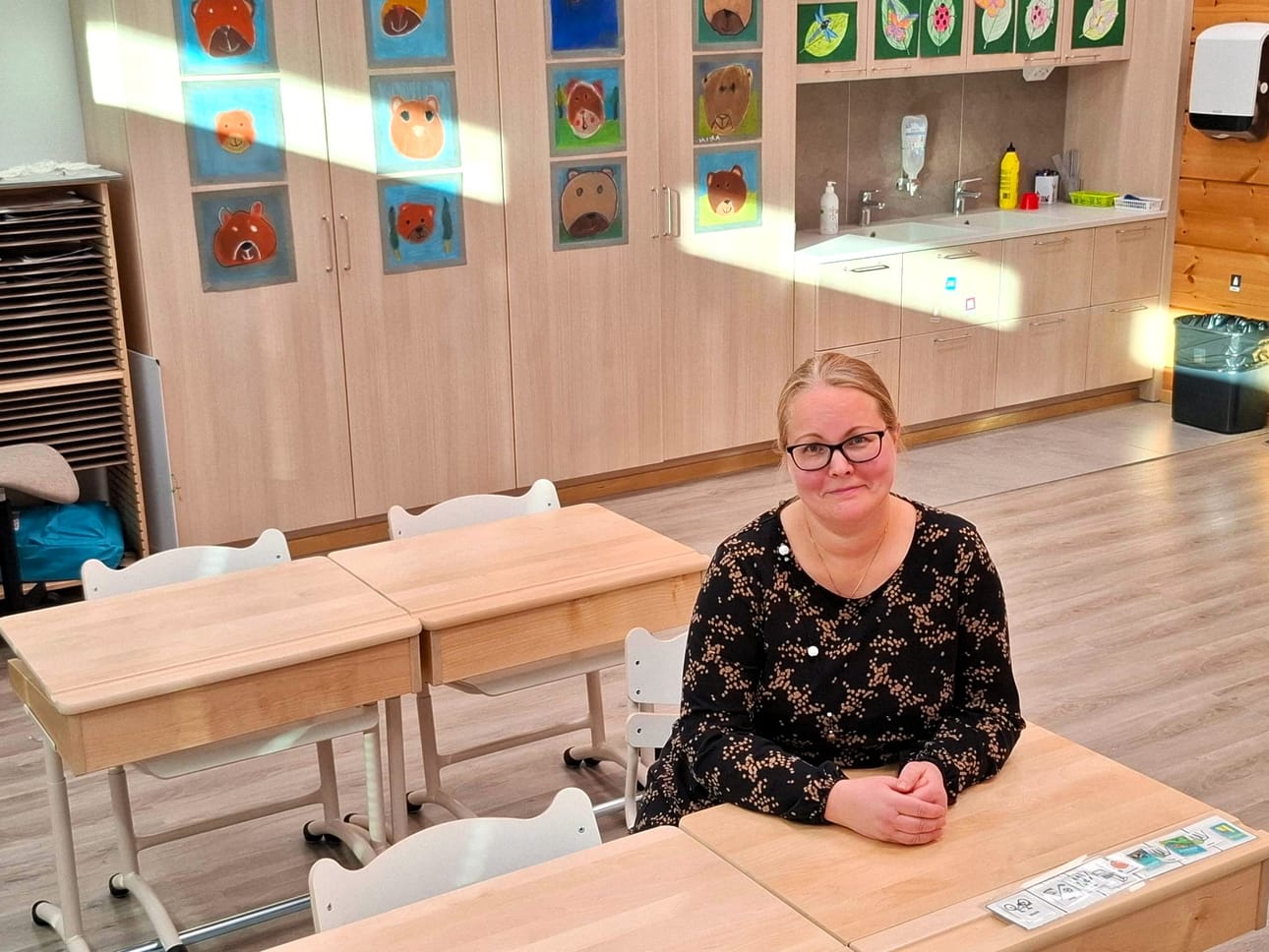 Ruut Heikkilän luokkahuone Nissinvaaran koululla on perinteinen ja rauhallinen. Uudet tilat antavat hyvät puitteet Vuoden hyvälle opettajalle.