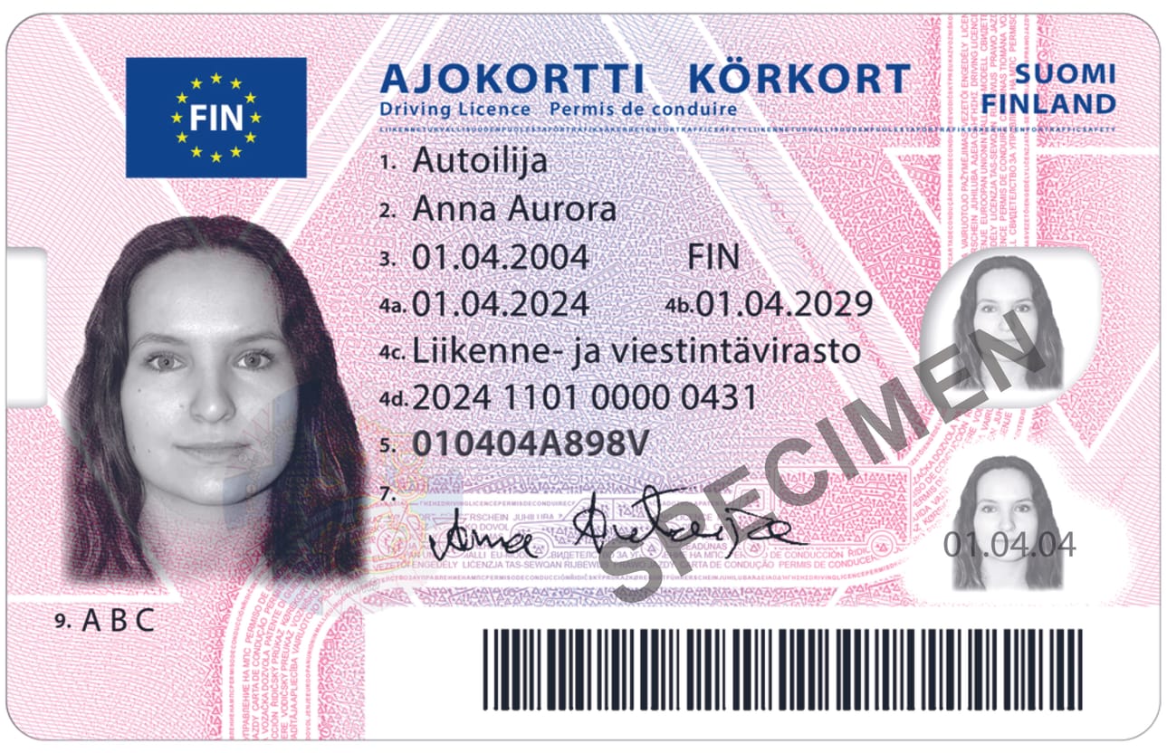 Ajokorttien ulkoasu uudistuu. Kortin koko ja sen tunnistettava vaaleanpunainen väri säilyvät, mutta uudistus tuo useita merkittäviä turvallisuutta parantavia ominaisuuksia.