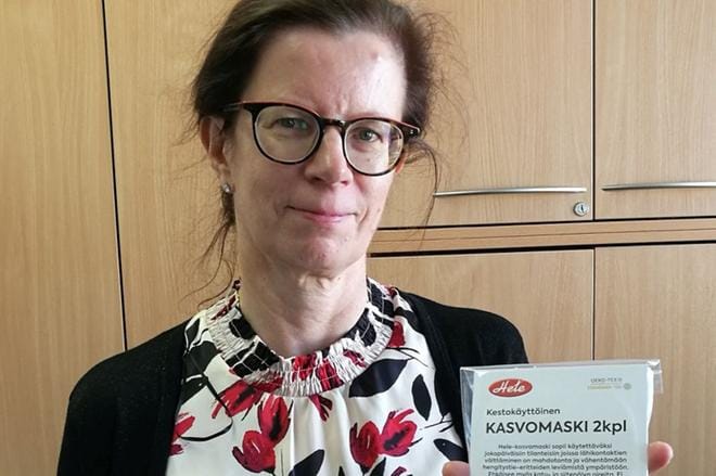 – Vähävaraisille kuntalaisille jaetaan kaksi kestomaskia, kertoo hallintojohtaja Liisa Salo.