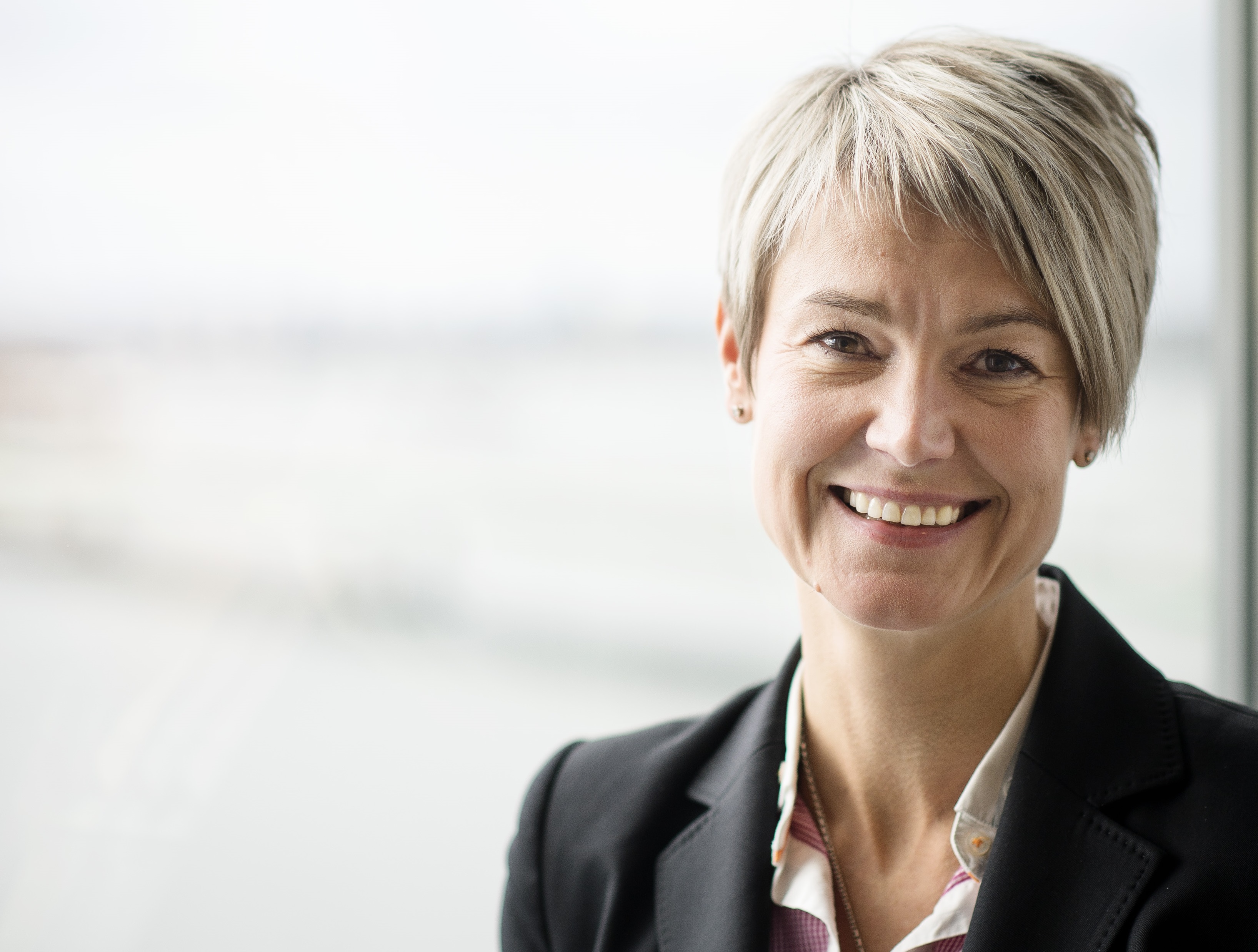 Voimaosakeyhtiö SF:n toimitusjohtajana työskennellyt Elina Engman irtisanottiin.