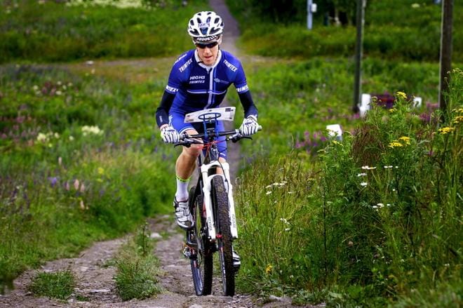 Jalasjärveläinen Jussi Laurila on moninkertainen arvokisamenestyjä pyöräsuunnistuksessa. KUVA: MATTI HAUTALAHTI