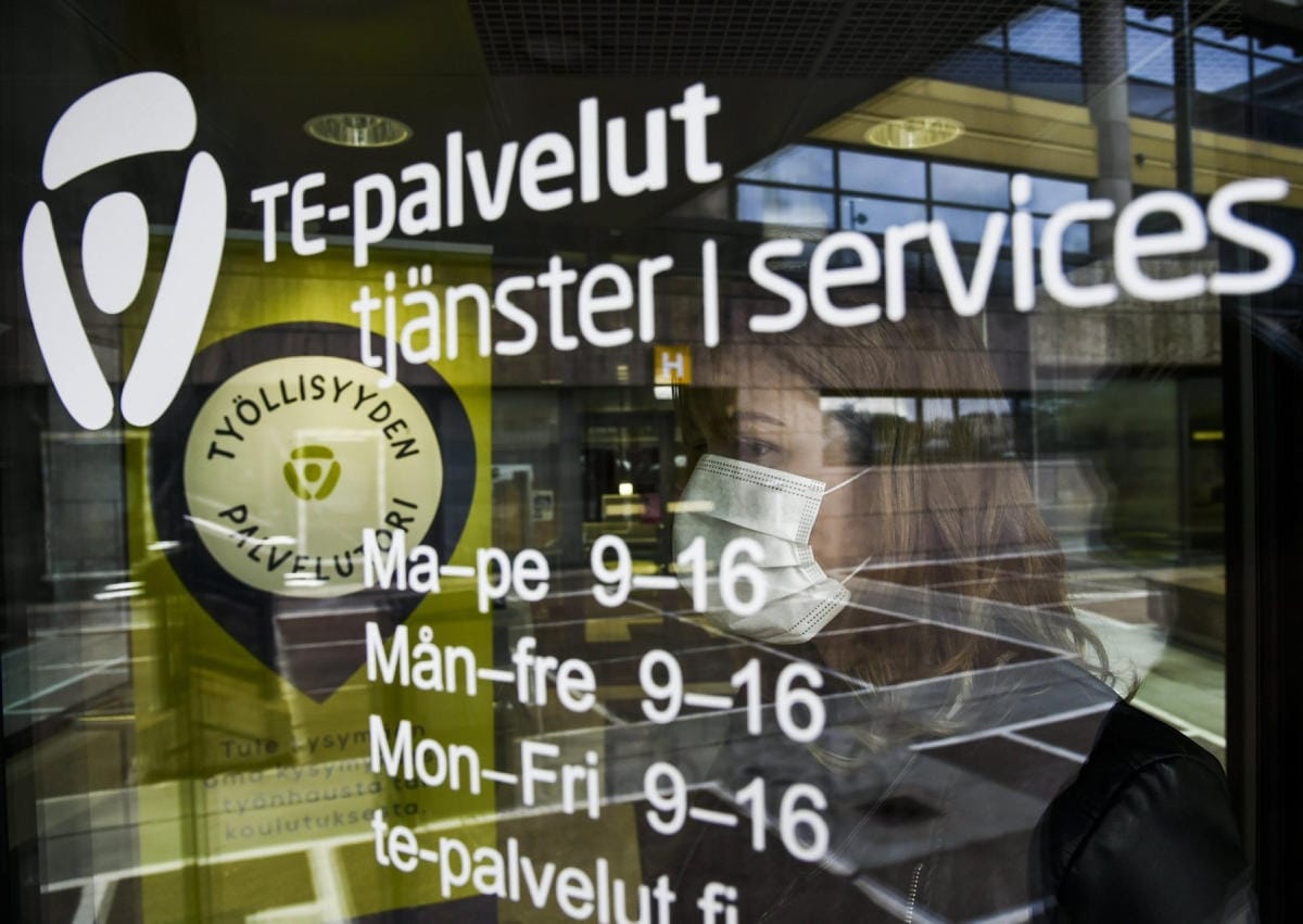 Työttömiä oli toukokuussa 68 000 vähemmän kuin vuosi sitten. LEHTIKUVA / MARKKU ULANDER