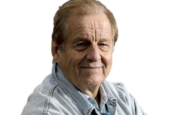 Rauli Virtanen on palkittu tietokirjailija ja toimittaja, joka on raportoinut kymmeniltä kriisialueilta uransa aikana.