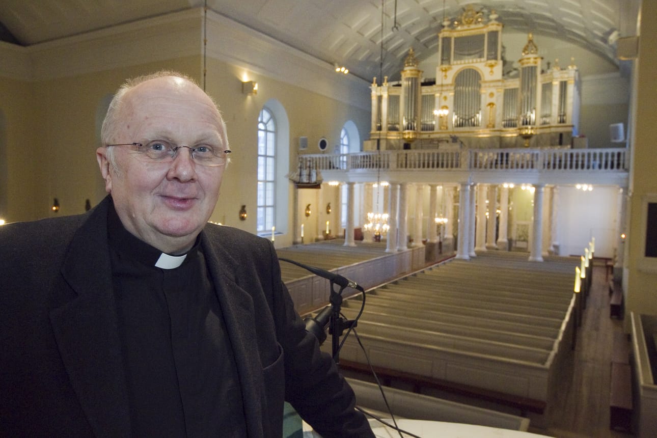 Tuomiorovasti Matti Pikkaraisen mielestä uskonnossa on kyse myös omasta historiastamme.