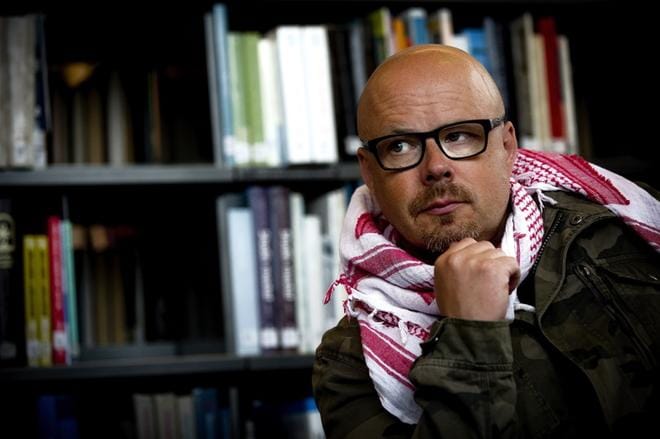 Dystopia on tullut isosti suomalaiseen kirjallisuuteen 2000-luvulla. Nyt sen pariin astuu vaasalainen dekkarikirjailija Harri V. Hietikko. KUVA: EETU SILLANPÄÄ