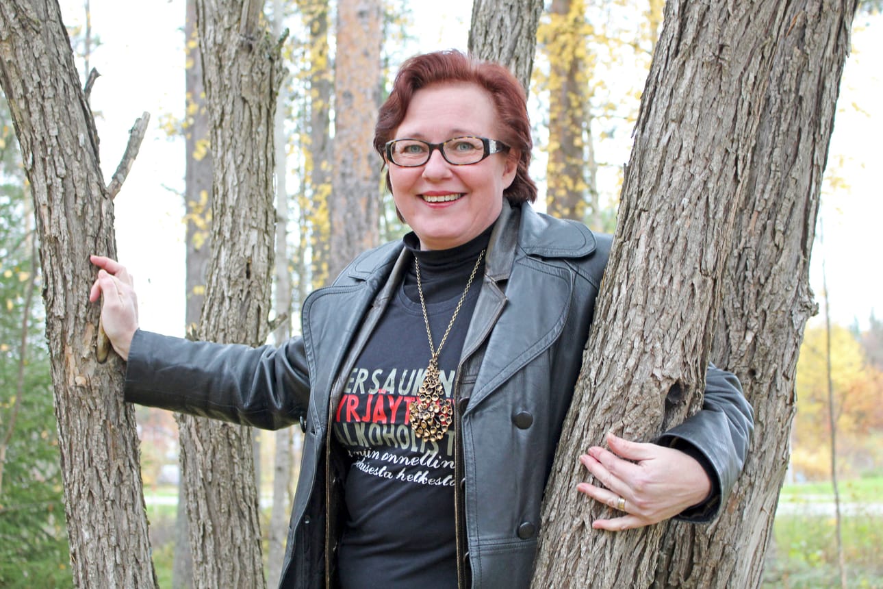 Kirsi Kivioja ihailee pohjoispohjalaista talkoohenkeä ja auttamisen halua. Hän sanoo löytäneensä täältä ystävikseen oikeita ihmisaarteita.