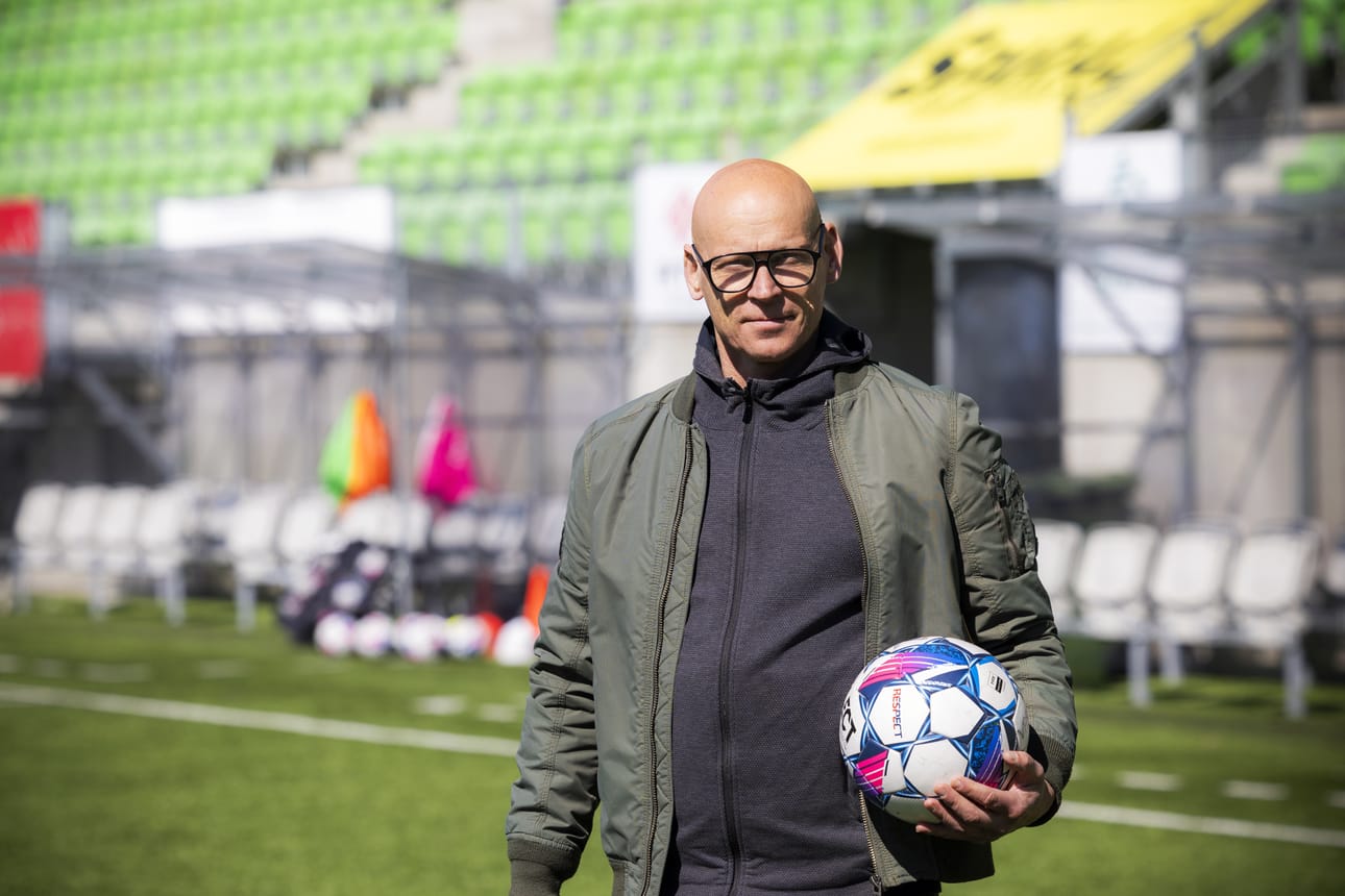 Petri Vuorinen aloitti Vaasan Palloseuran urheilujohtajana tammikuun alussa. Hän on aikaisemmin toiminut seurassa apuvalmentajana ja päävalmentajana.