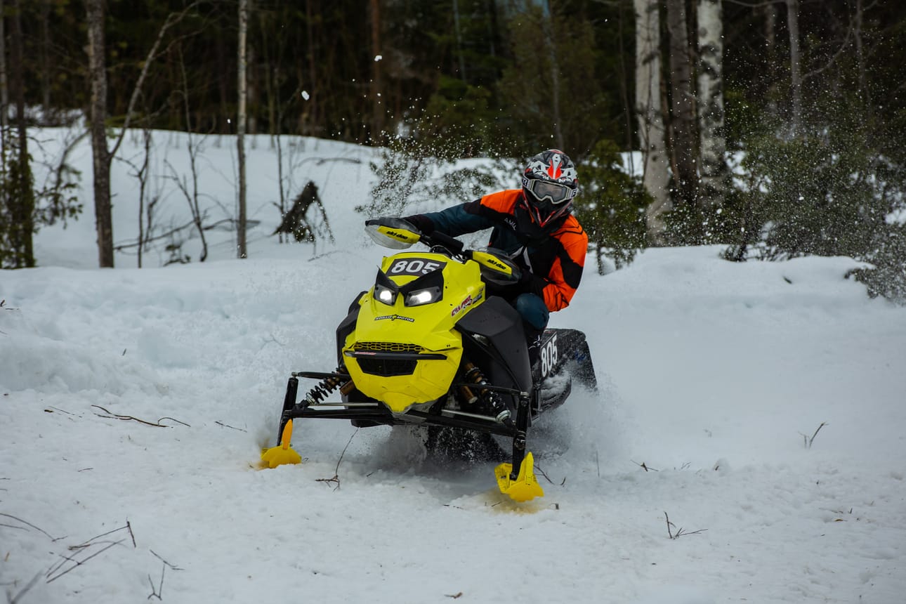 Topias Kulmala SM-sprintin osakilpailussa Puolangan Paljakassa 14.3.2026.