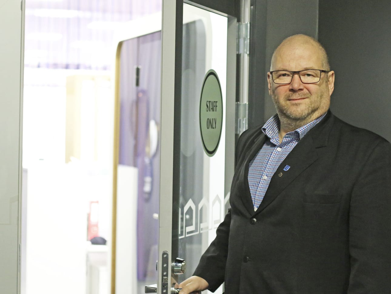 Kaj Sartorisio toivoo yritystoimintaa pohtivien tulevan rohkeasti puheille.