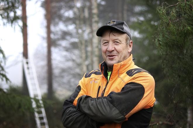 Vesa Liikala on pesäpalloväen laajasti tuntema. Liikala on urallaan edustanut muun muassa Vimpelin Vetoa ja Alajärven Ankkureita. Vuoden pesäpalloilijaksi hänet valittiin vuonna 1994.