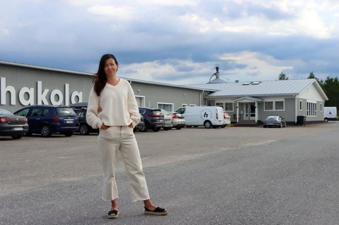 Hakolan brändin viisi vuotta sitten uudistanut Annaleena Hakola ottaa nyt ohjat koko yrityksestä. KUVAT: JARMO PANULA