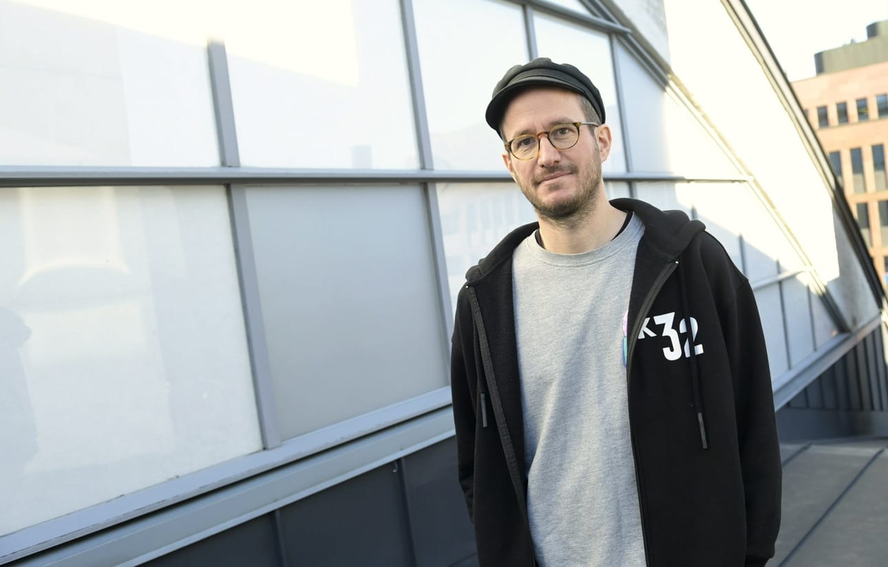 Juho Kuosmanen kutsuttiin draamasarjan ohjaajaksi Lontooseen. Kahdeksanosainen Alice & Jack -sarja on nyt valmis. LEHTIKUVA / Vesa Moilanen