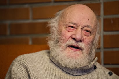 Sammakkotalon Rupikonnan ja muiden Oulun tunnettujen eläinveistosten tekijä Raimo Metsänheimo on kuollut 98-vuotiaana