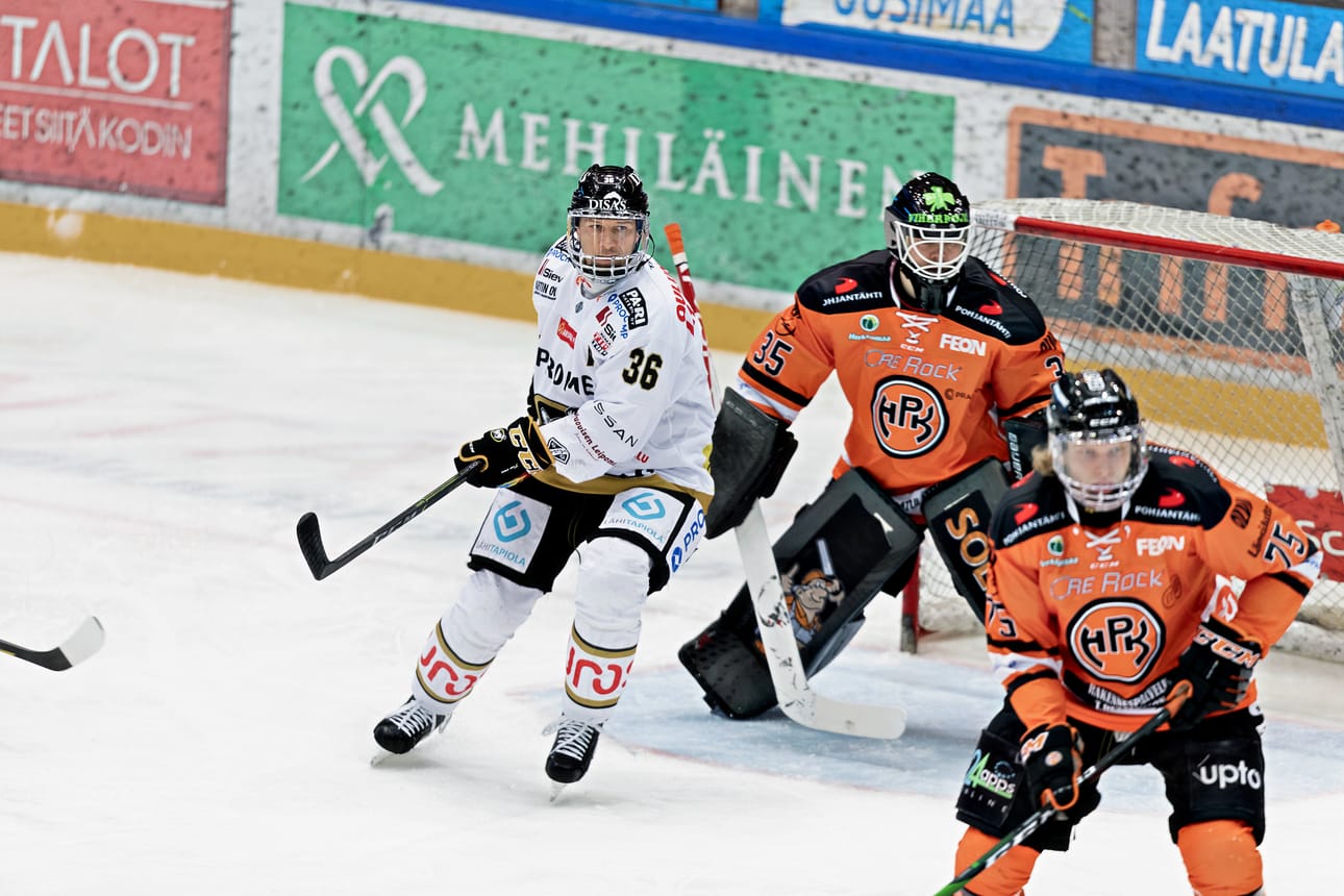 Jussi Jokinen (kuvassa) teki ansiokkaan maskin Ludwig Byströmin laukomaan Kärppien avausmaaliin.