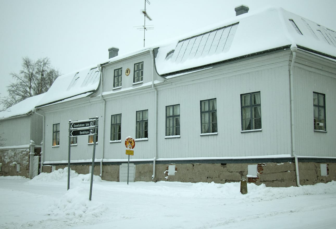 heilun talon ikkunan koristeli Milla-Maria art.