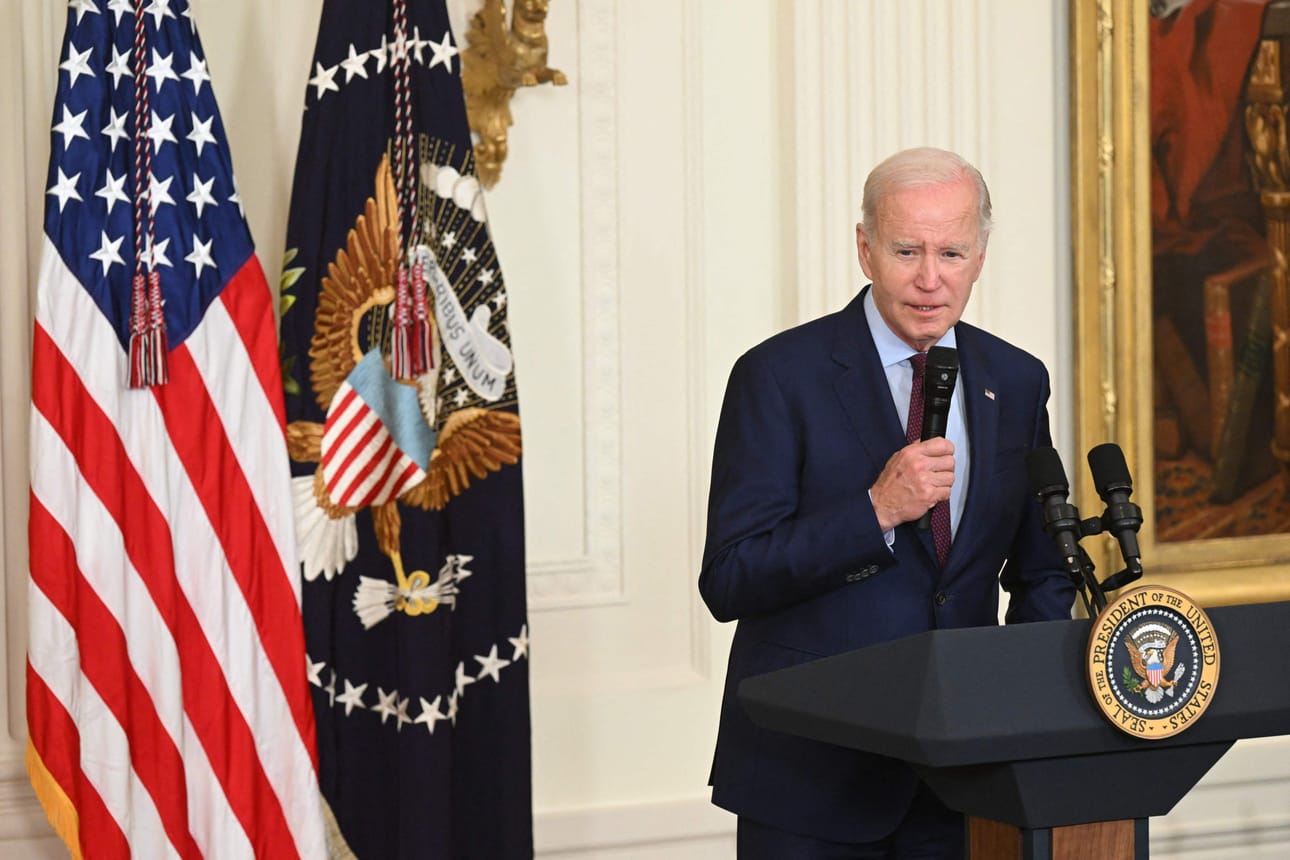Yhdysvaltain presidentti Biden uskoo sovun lopulta syntyvän velkakaton nostamisesta. LEHTIKUVA/AFP