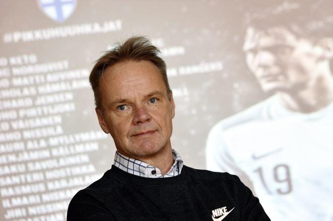 Juha Malinen luotsaa Suomen alle 19-vuotiaiden maajoukkuetta kesän EM-kisoissa. KUVA: LEHTIKUVA/MARKKU ULANDER