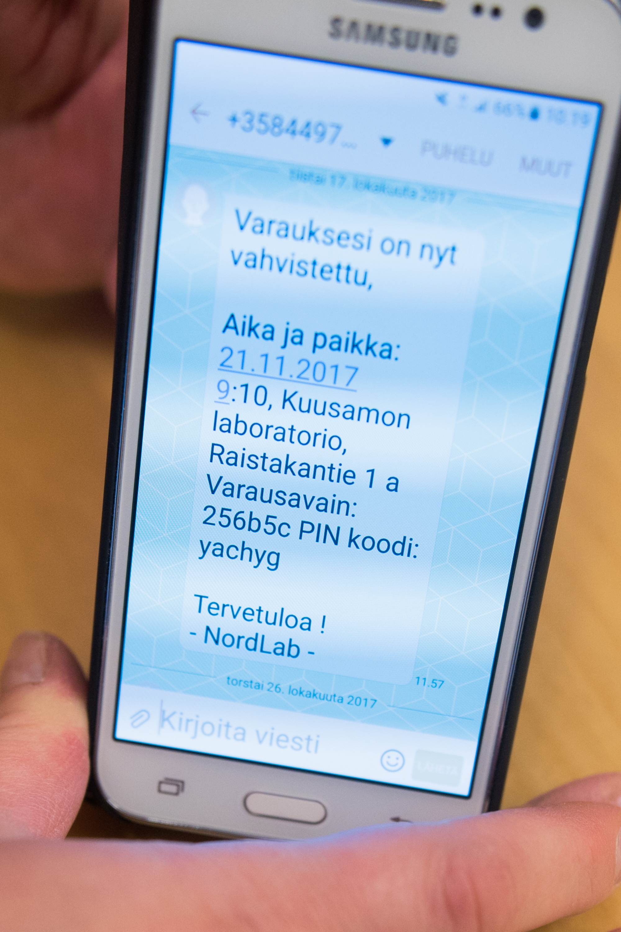Tiedon ajanvarauksesta saa puhelimeen.