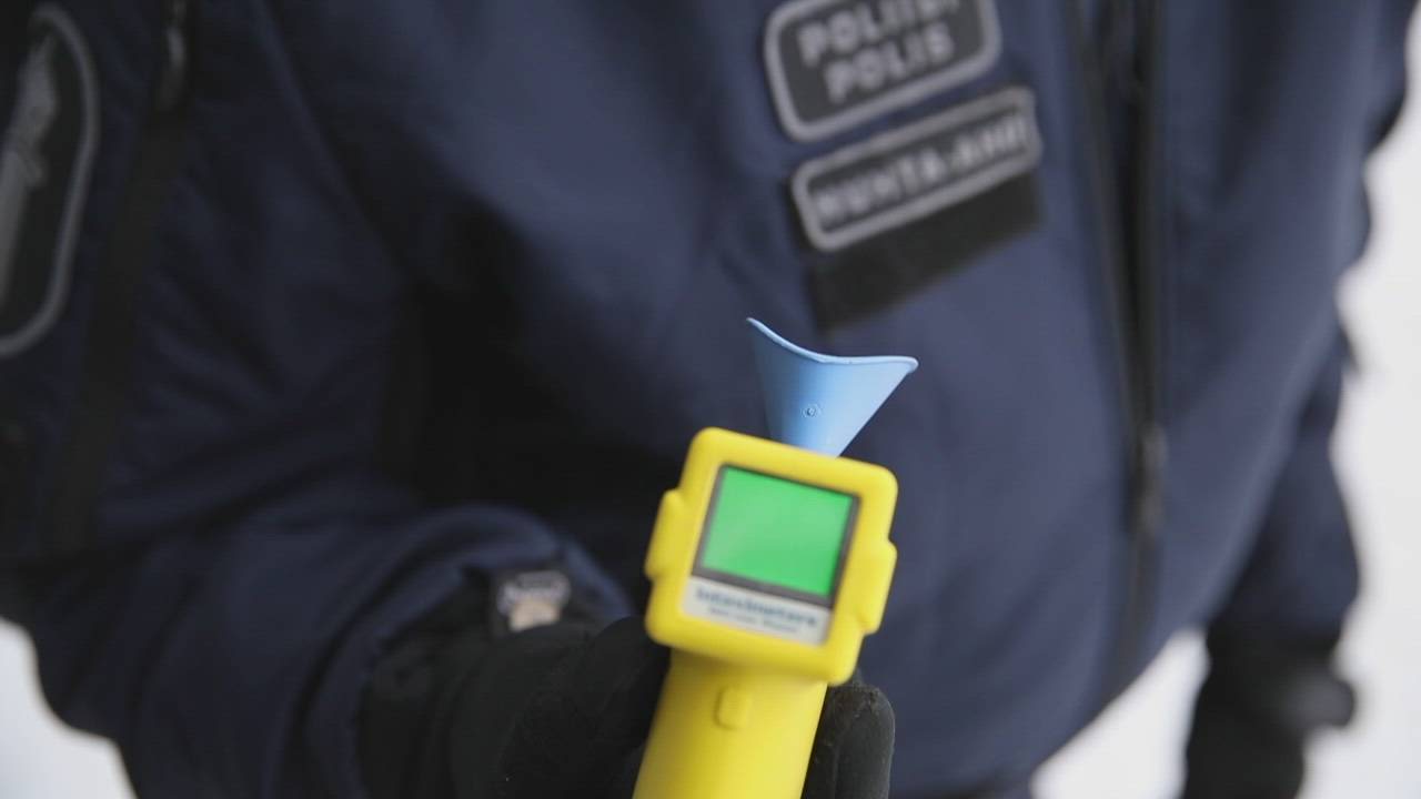 Näin toimii poliisin uusi alkometri