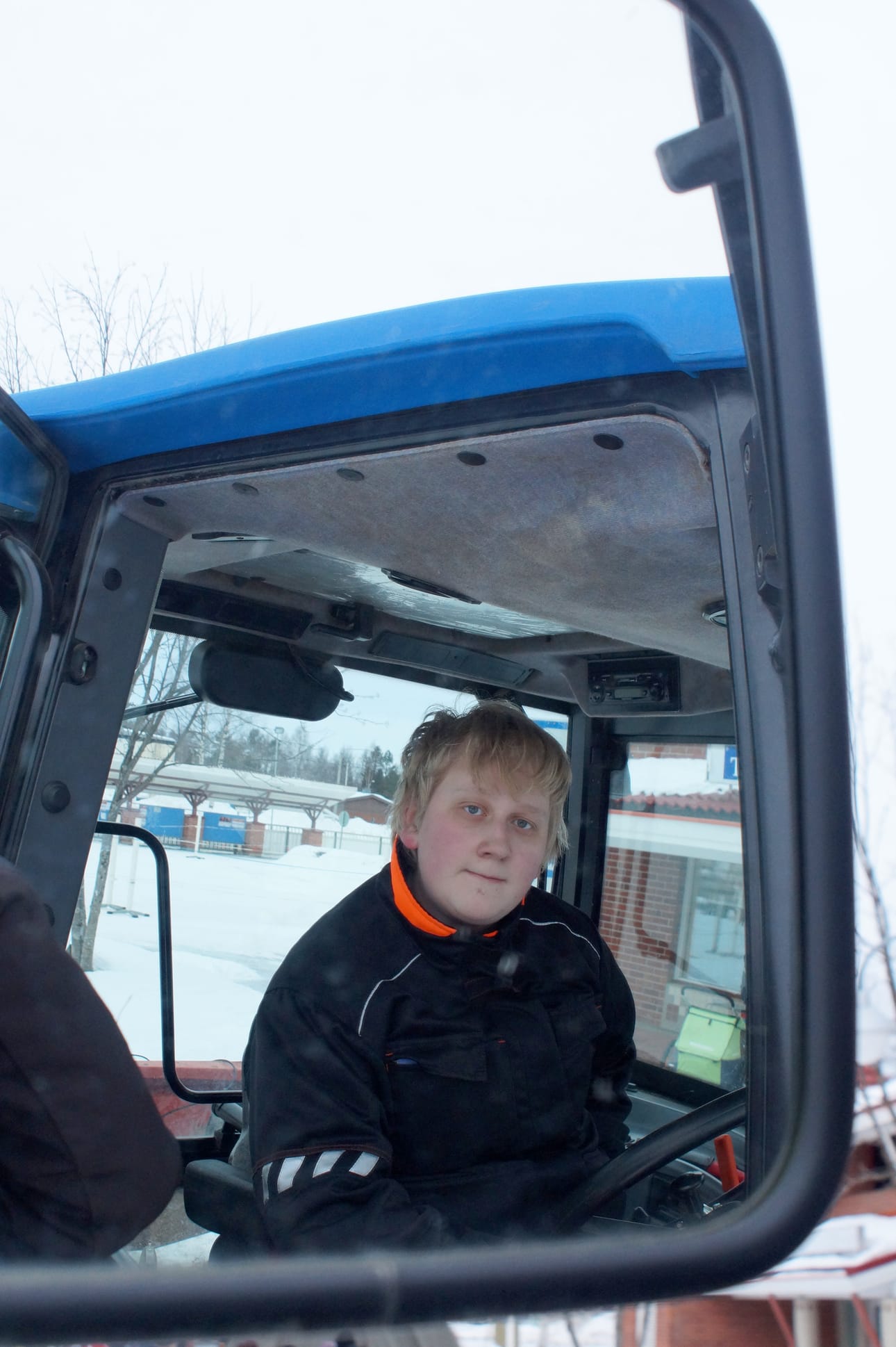 Konehommat ovat kiinnostaneet Heikki Janssonia niin, että hän aikoo lähteä alaa opiskelemaan Haukiputaalle.