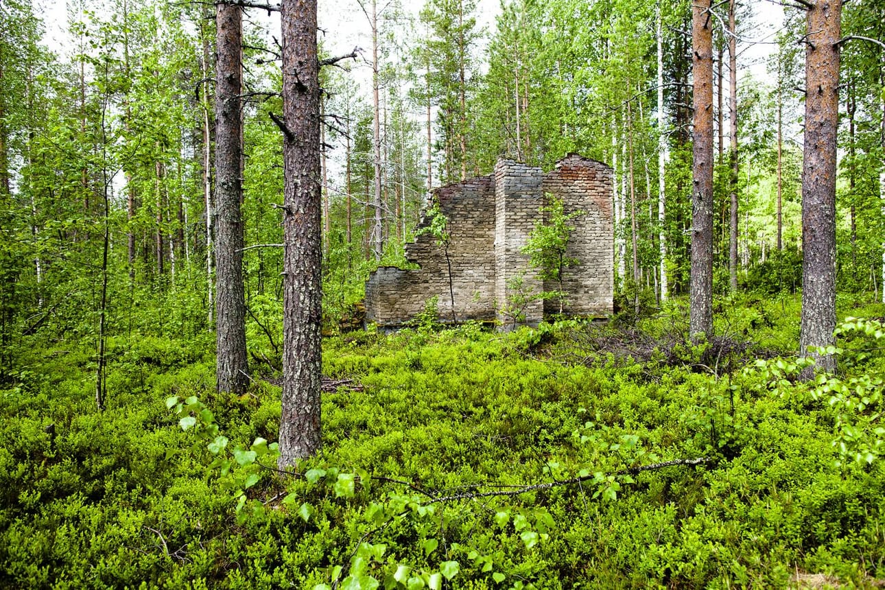 Lautavaara, saksalaisten leirin raunio.