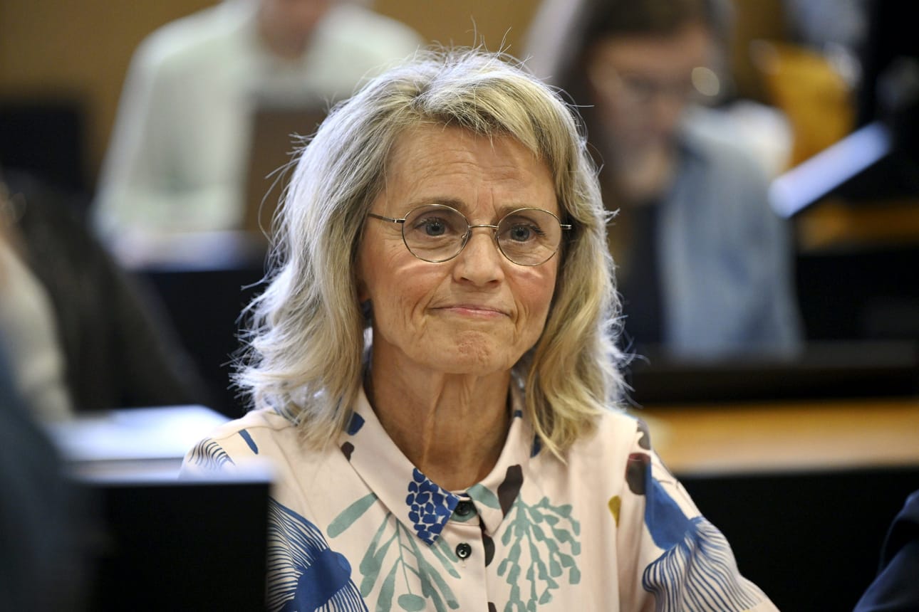 Kansanedustaja Päivi Räsänen (kd.) Helsingin hovioikeudessa. LEHTIKUVA / Antti Aimo-Koivisto