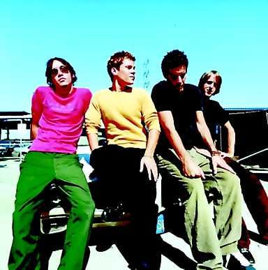 Juuret Suomessa. Markku Lappainen soittaa amerikkalaisessa uus-grunge -yhtyeessä Hoobastank.