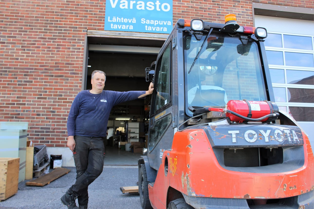Yrittäjä Petri Pihlajaniemen mukaan suunnitellun raskaan liikenteen polttoainetta valmistavan vetylaitoksen saaminen Kristiinaan olisi koko laajan Suupohjan alueen etu.