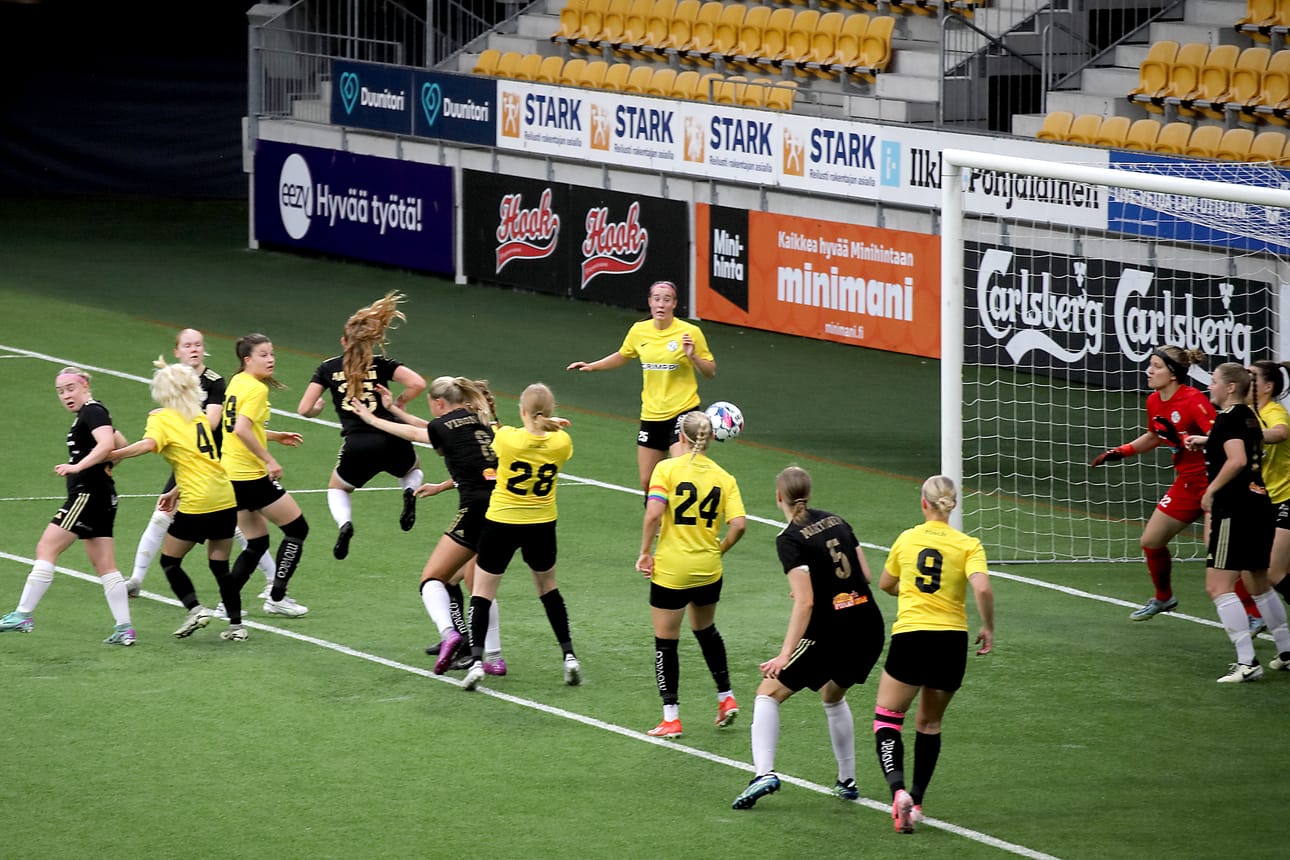 Seinäjoen Jalkapallokerho-juniorit ja Vaasan Palloseura kohtaavat lauantaina Seinäjoella. Arkistokuva.