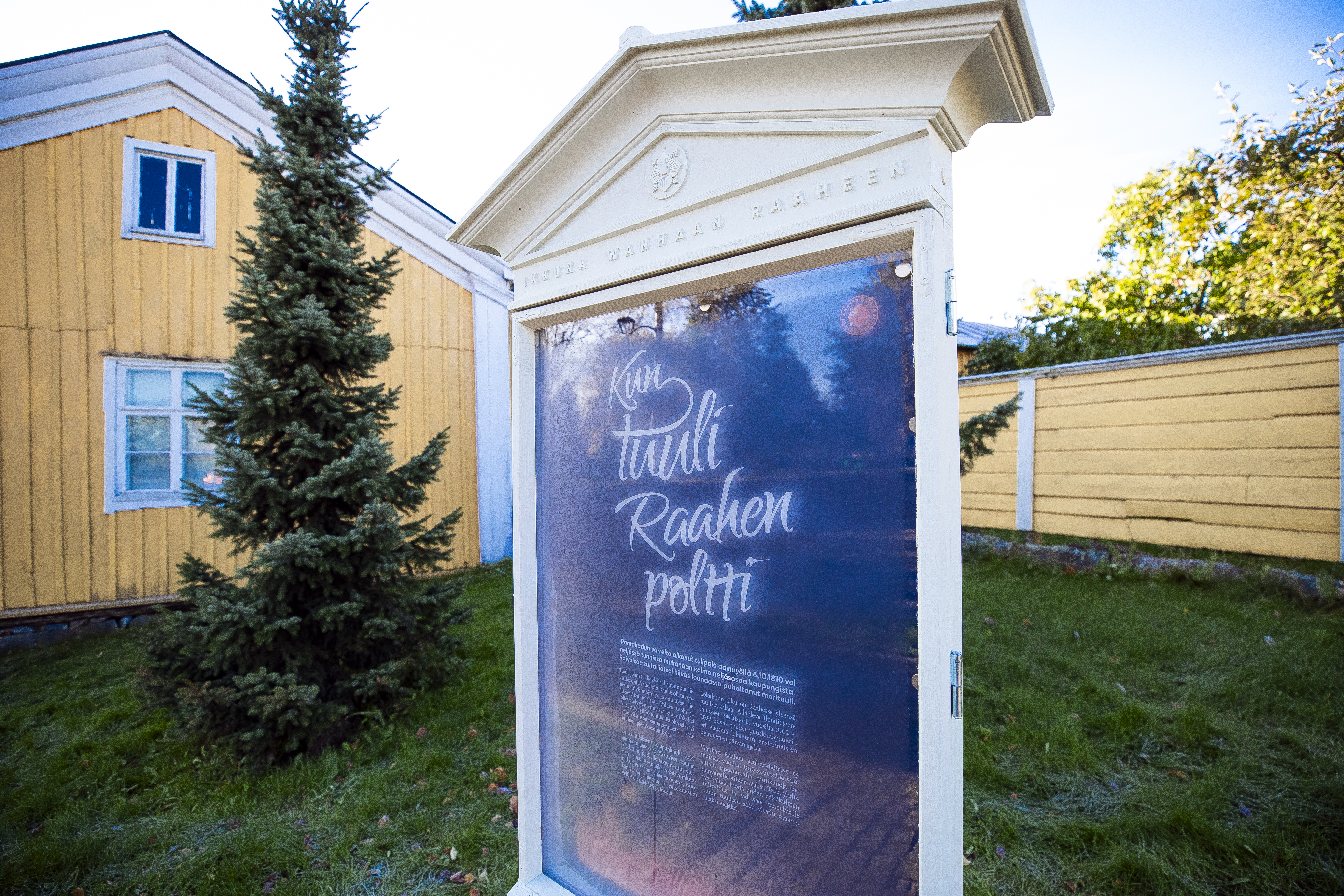 Asukasyhdistys toteutti yhteisöllisen ikkunan Vanhan Raahen tapahtumiin